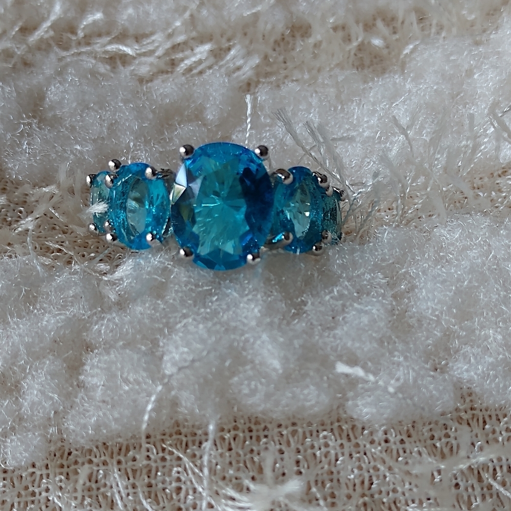 NEW Aquamarine Ring Blue Oval Stones Five Stack Crystals S925 Silver Coated Sz 6 - Picture 2 of 4